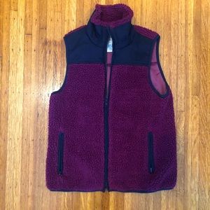 Colorblock sherpa vest